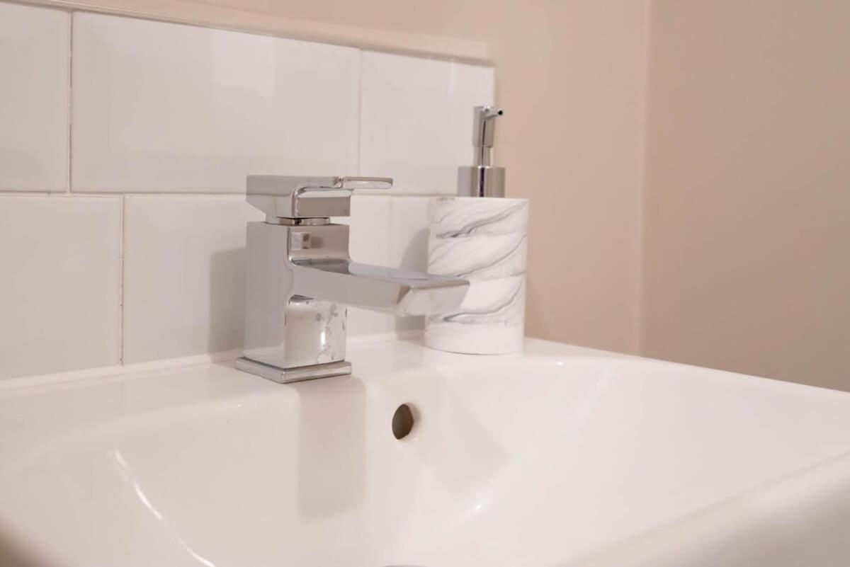 Fantastic 3Br House In Birmingham With Garden 빌라 외부 사진